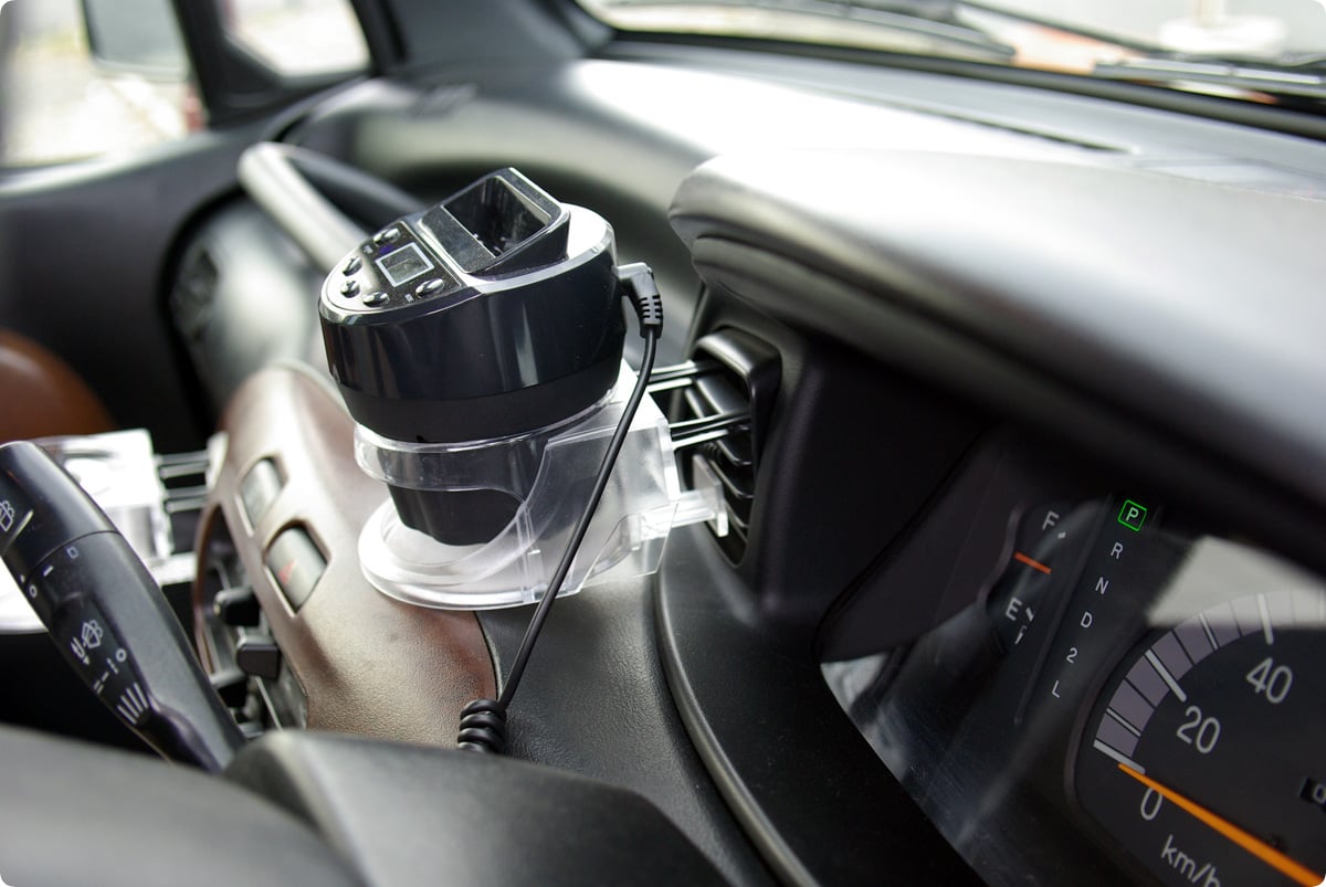 Cupholder02.jpg
