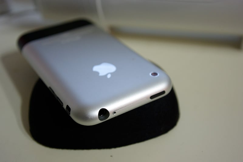 iPhone02.jpg