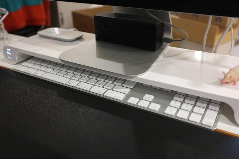 Desk08.jpg