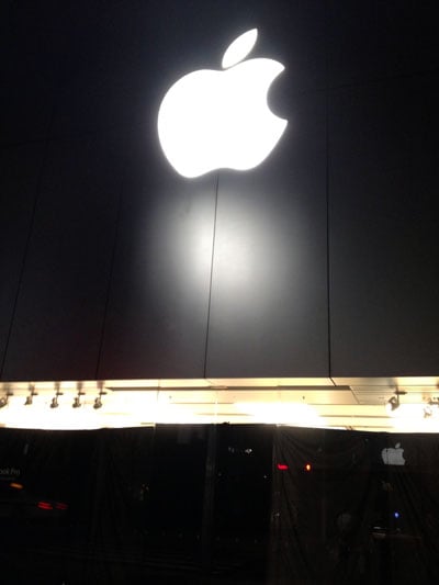 iPhone01.jpg