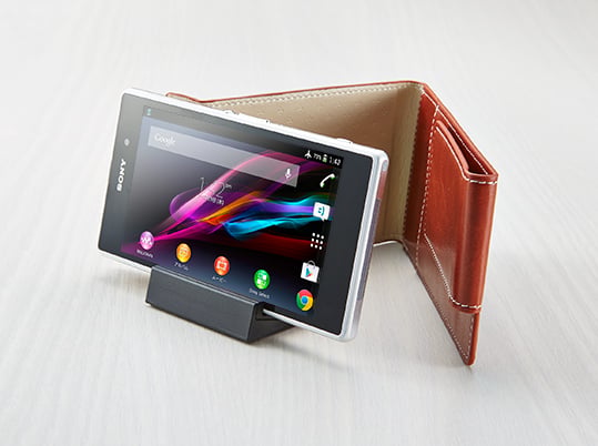 XperiaZ103.jpg