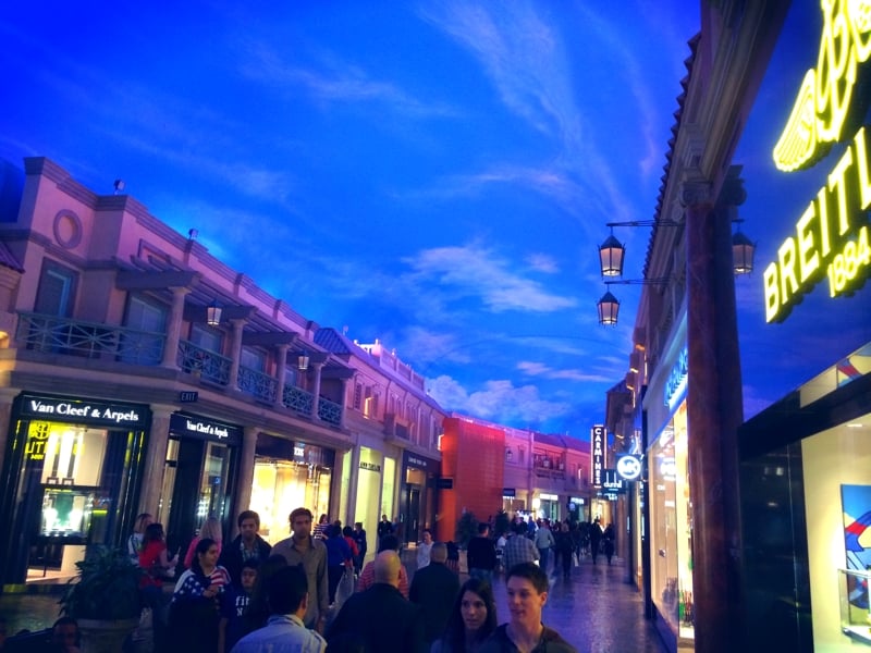 LV04.jpg