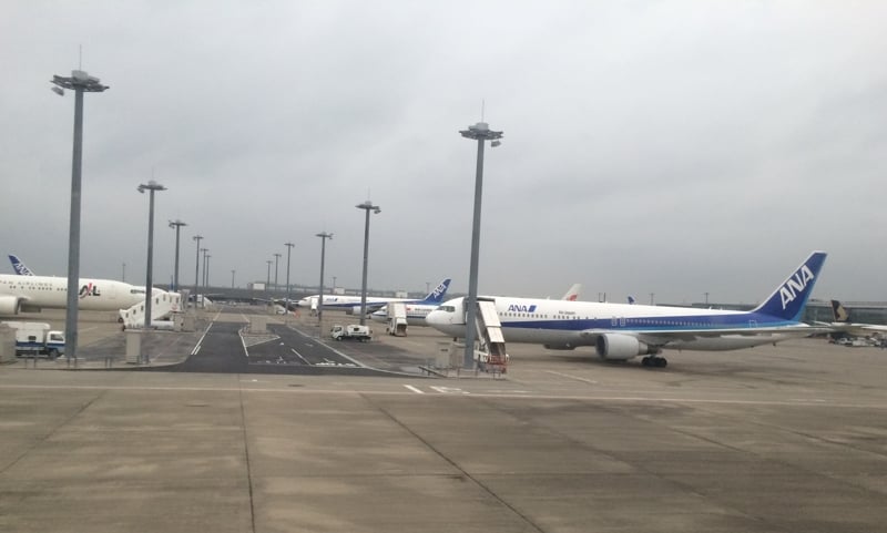 Airplane02.jpg