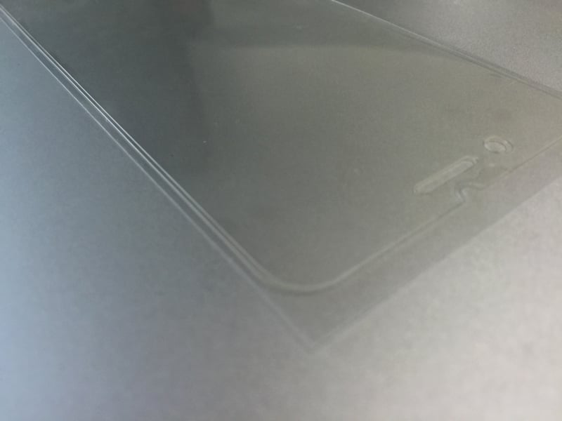 iPhone04.jpg