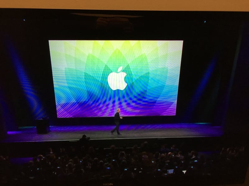 Apple03.jpg