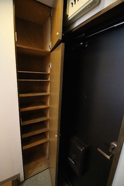 04_shoesbox.jpg