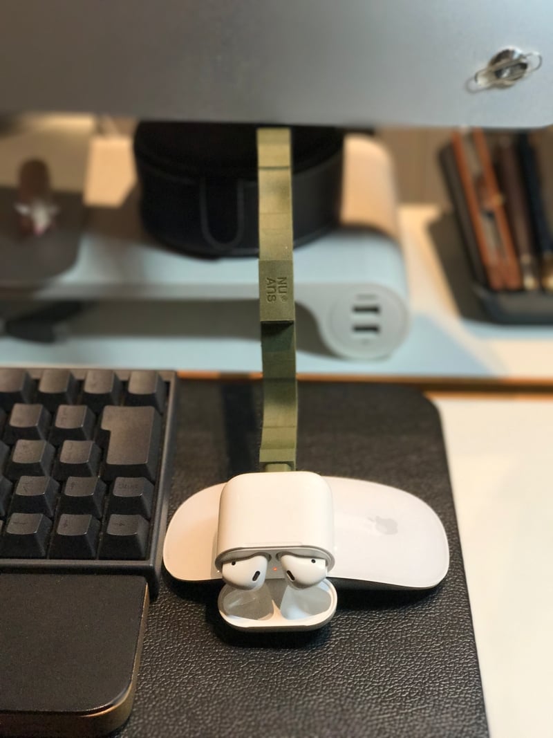AirPods08.jpg