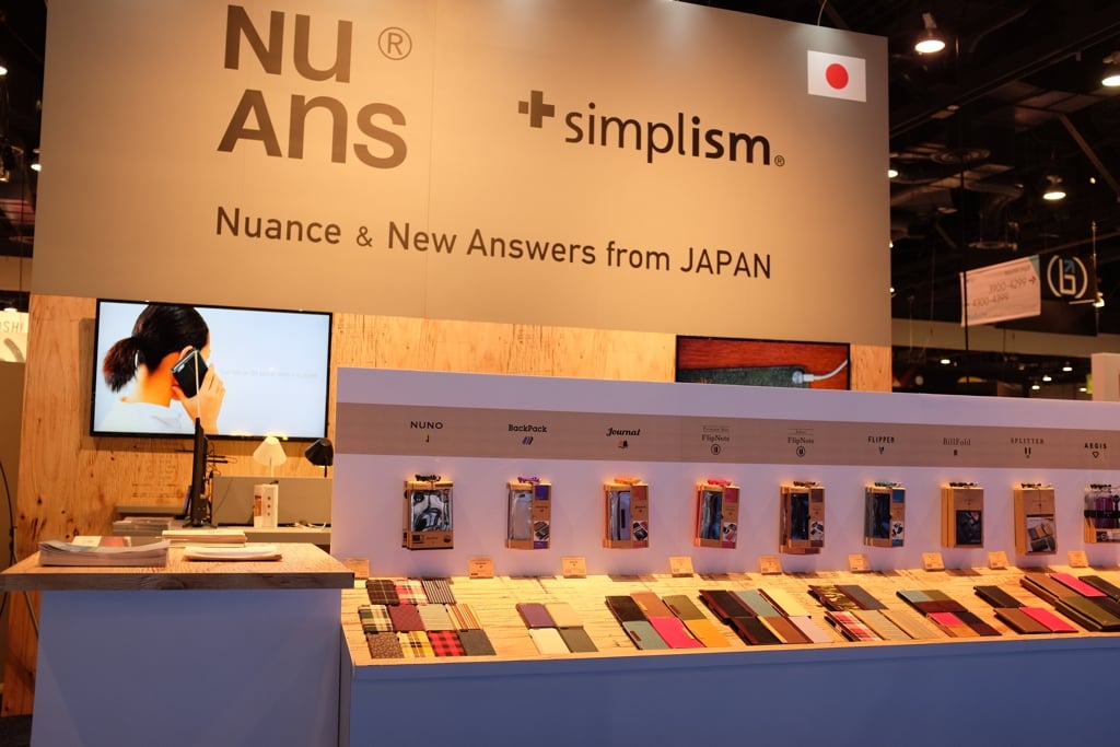 NuAns01.jpg