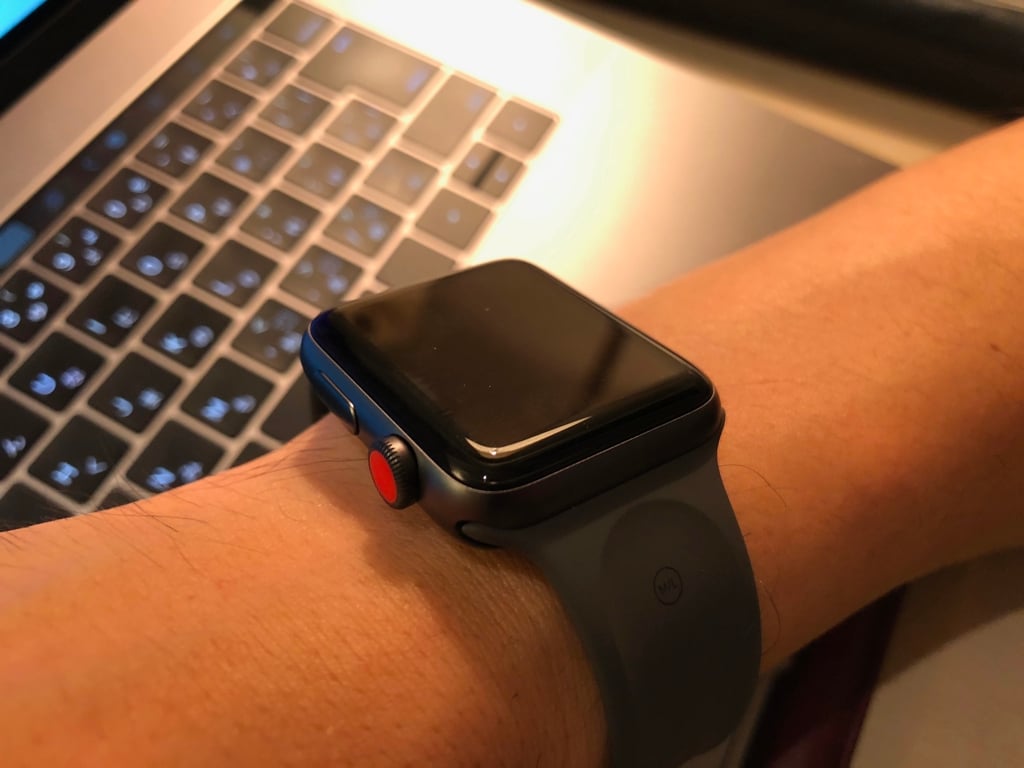 AppleWatch02.jpg