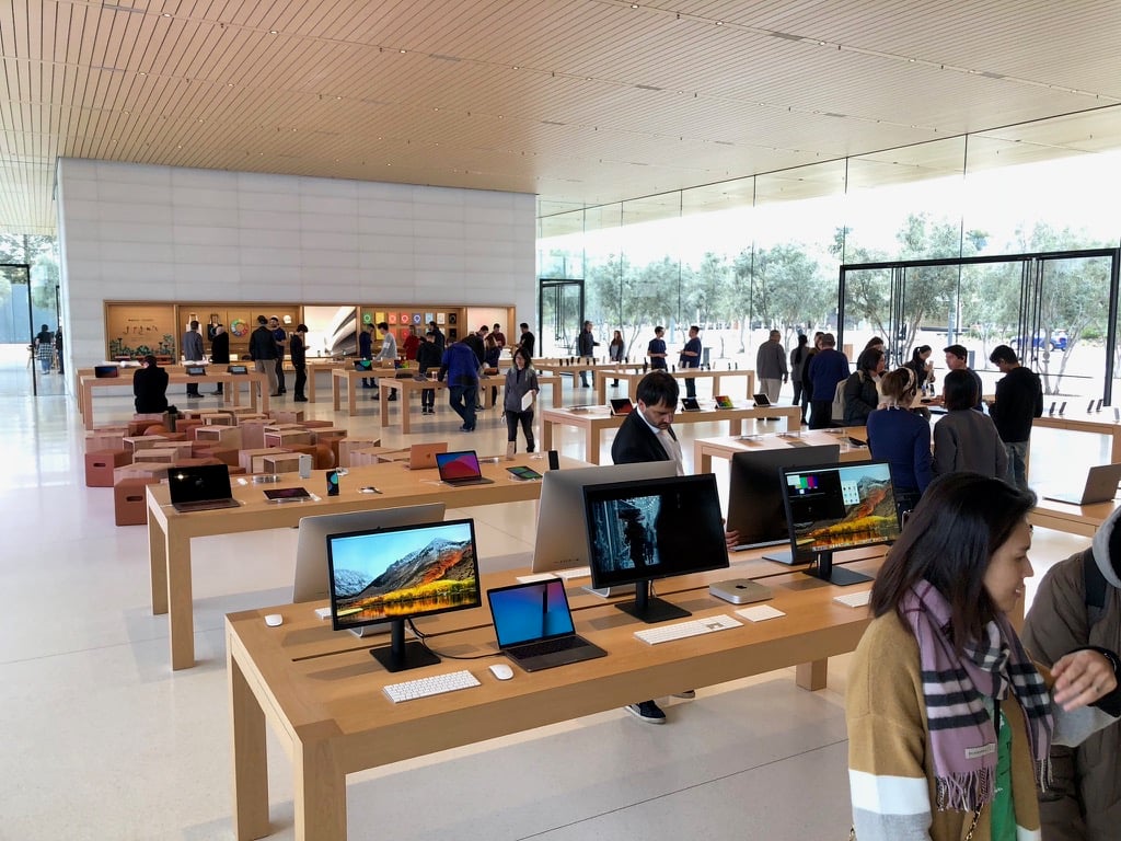 Apple_09.jpg