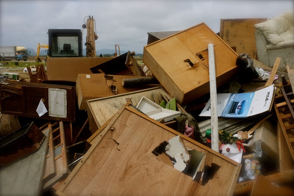 Earthquake01.jpg
