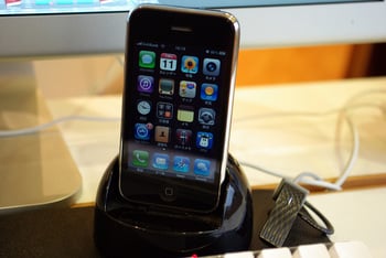 iPhone02.jpg