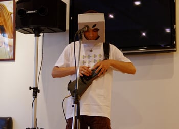 Live08.jpg