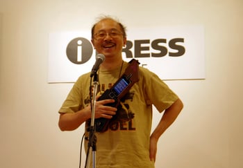 Live11.jpg