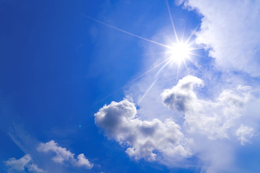 Cloud-in-blue-sky.jpg