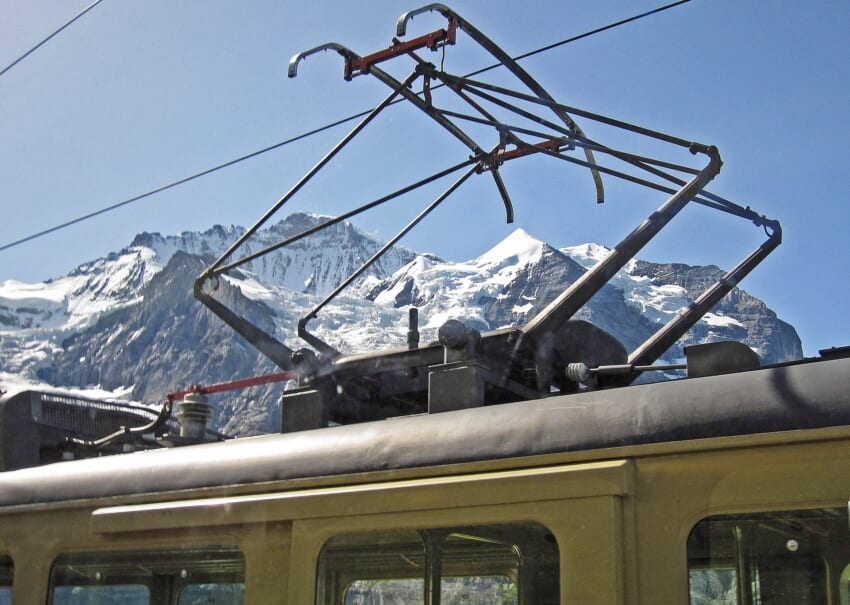 Wengernalpbahn-1578556_1920.jpg