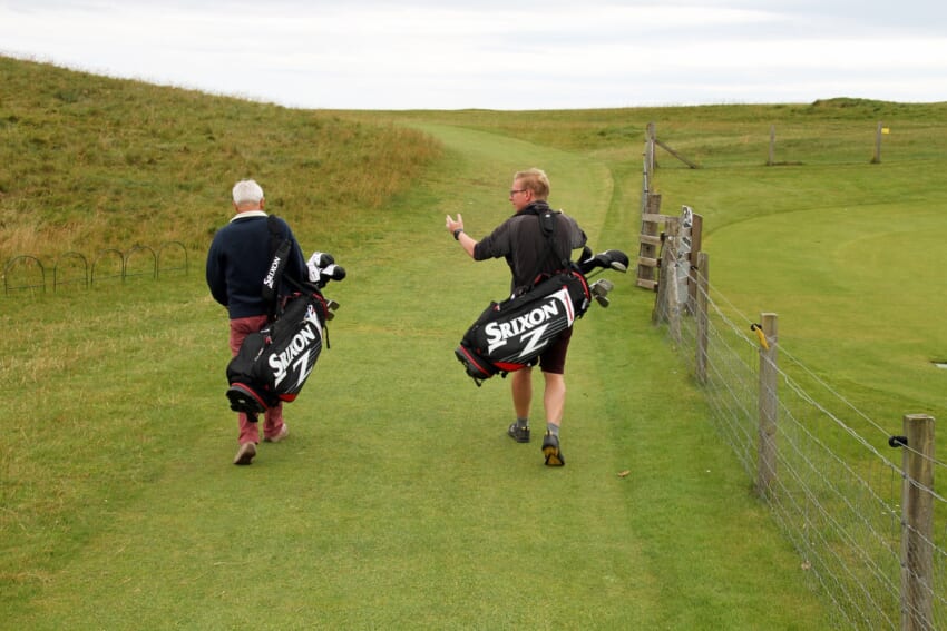 Golf-2658431_1920.jpg