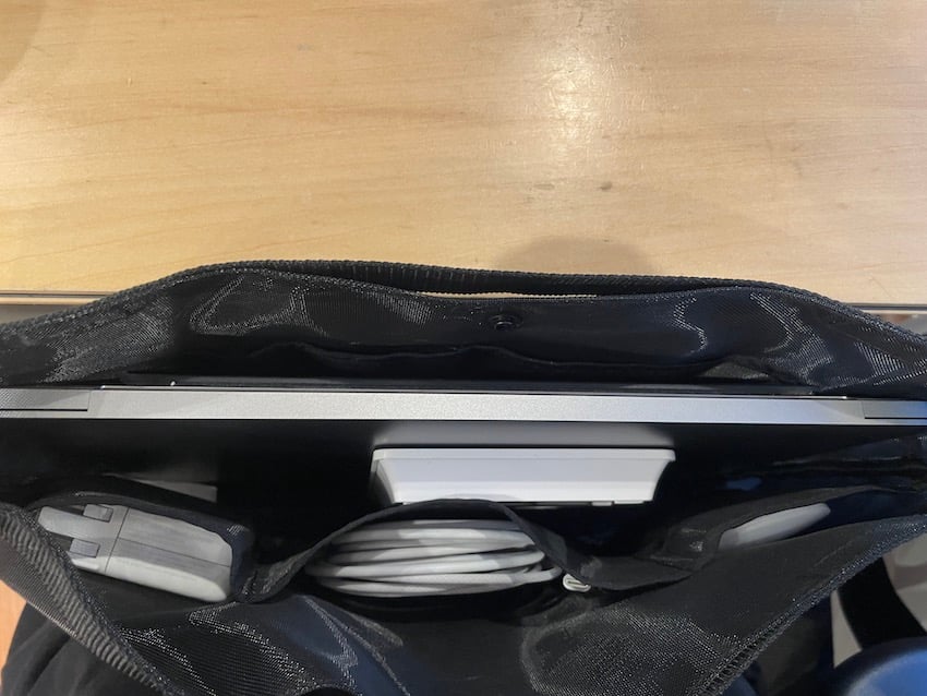 05_laptop_02.jpg